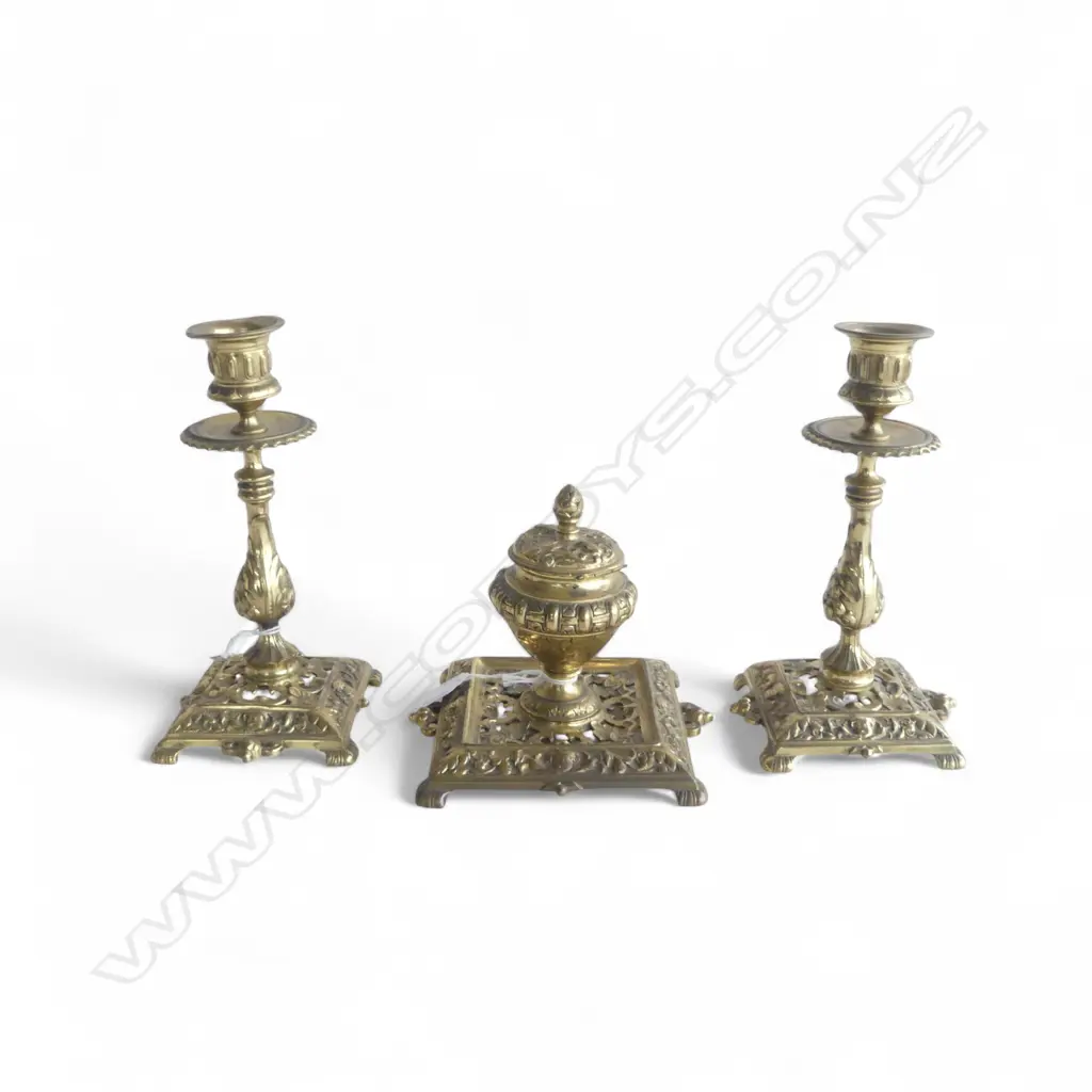 VICTORIAN BRASS INKWELL & PR CANDLESTICKS, FLORID DESIGN, H.200mm Image 1++