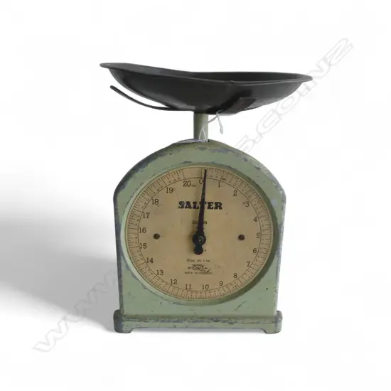 VINTAGE SALTER SCALE H.300mm