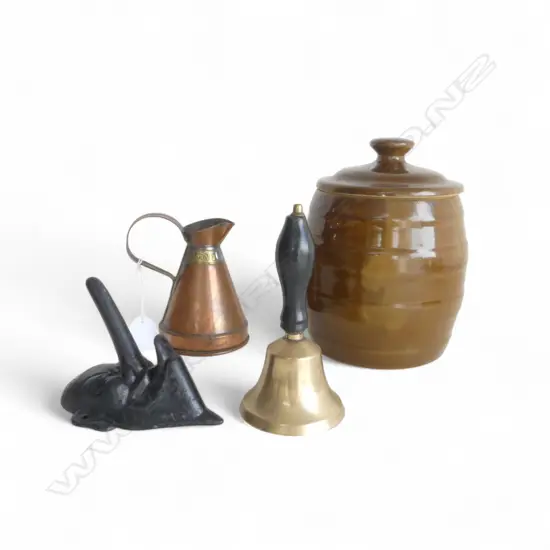 LIDDED CROCK H.210mm HAIRLINE, COPPER 1/2 PINT JUG, BELL, CAST IRON WALL HOOK (FACE w. LONG NOSE)