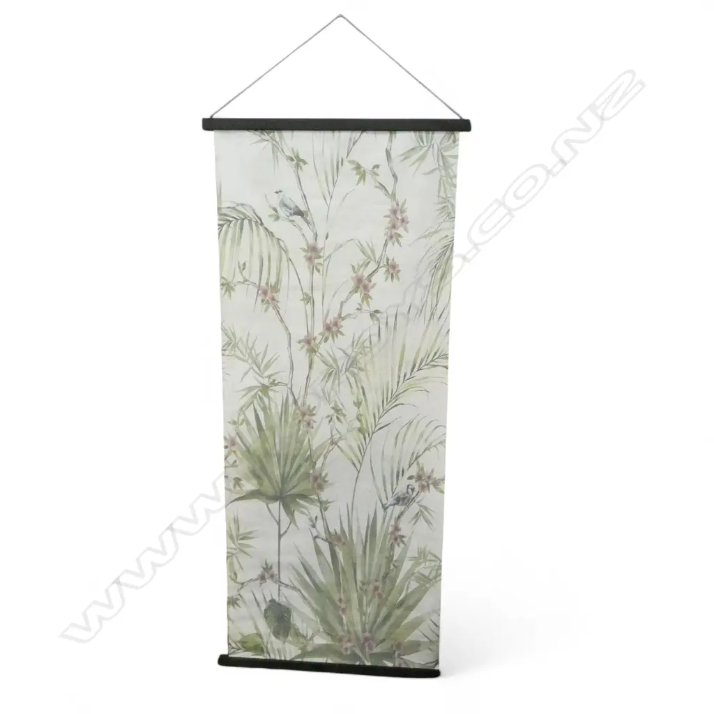 SCROLL PRINT ON CANVAS WITH BIRD & FOLLIAGE Image 1++