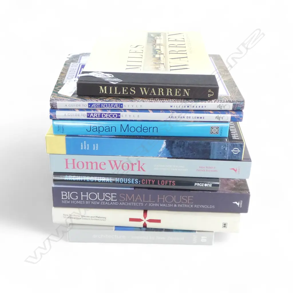 EIGHT BOOKS ON ARCHITECTURE INCL. MILES WARREN, WARREN & MAHONEY + 2 X ART DECO & ART NOUVEAU THEMES (10 TOTAL) Image 1++
