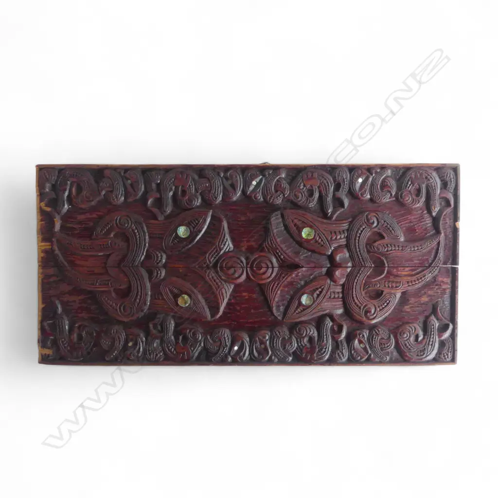 20thC CARVED WHEKU & MANAIA MAORI PANEL 660x315mm Image 1++