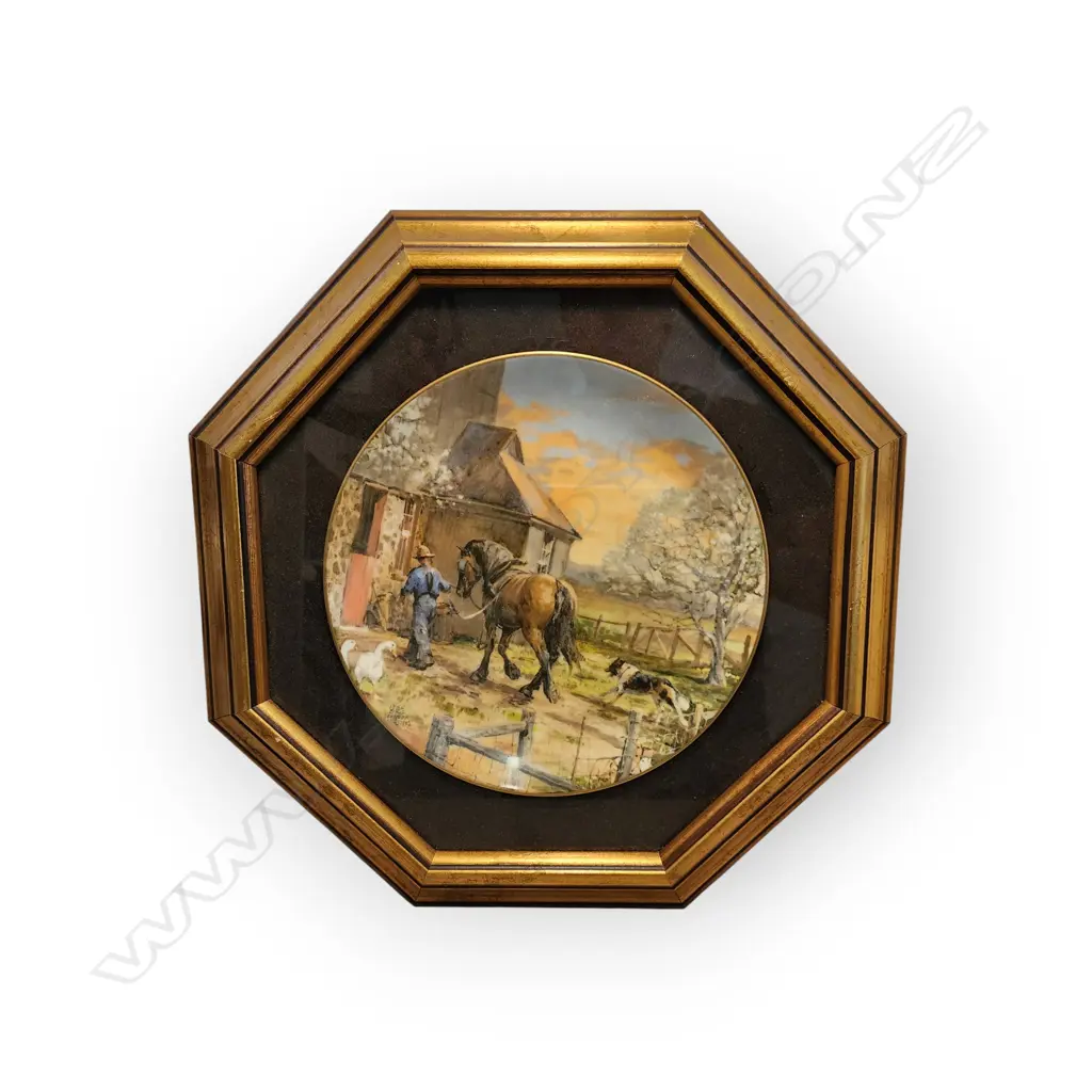 FRAMED PORCELAIN COLLECTOR PLATE MADE IN USA Image 1++