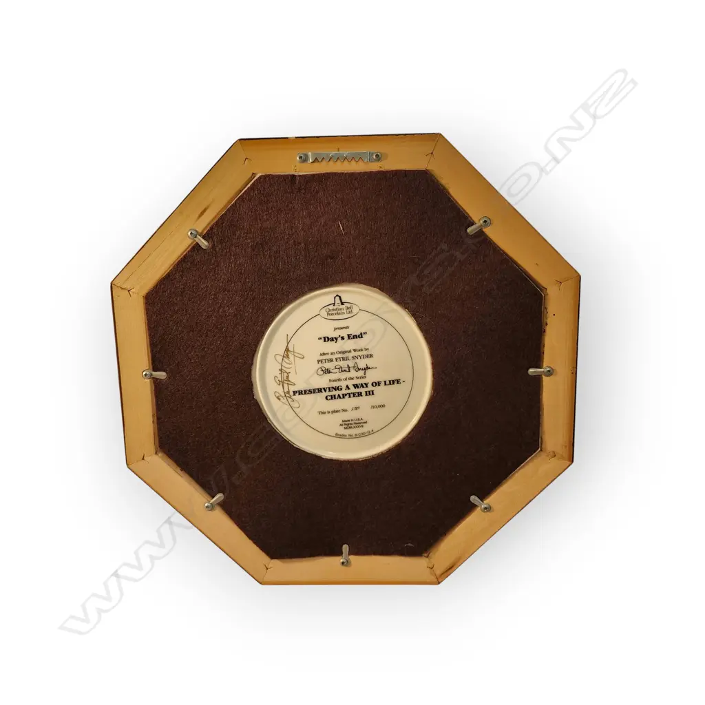 FRAMED PORCELAIN COLLECTOR PLATE MADE IN USA Image 1++