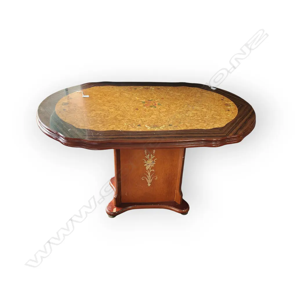 FANCY WOODEN TABLE SOME PRINTED DETAILS - BASE CHIPPED Image 1++