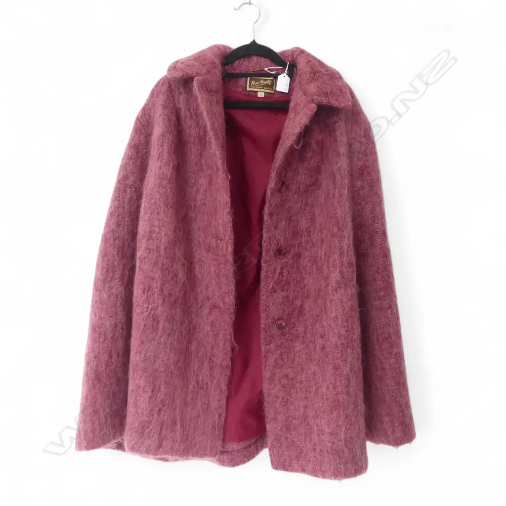 'MAIRI MACINTYRE FORT WILLIAM SCOTLAND' MOHAIR CAPE 3/4 length. Labelled. Size S (small) with lining Image 1++
