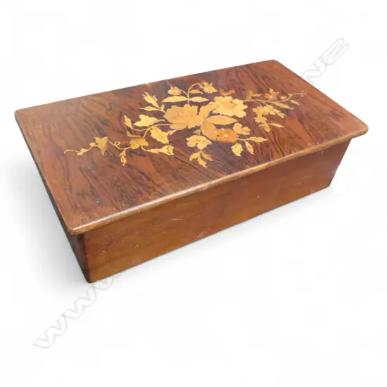 WOODEN INLAID BOX 375x195x110mm
