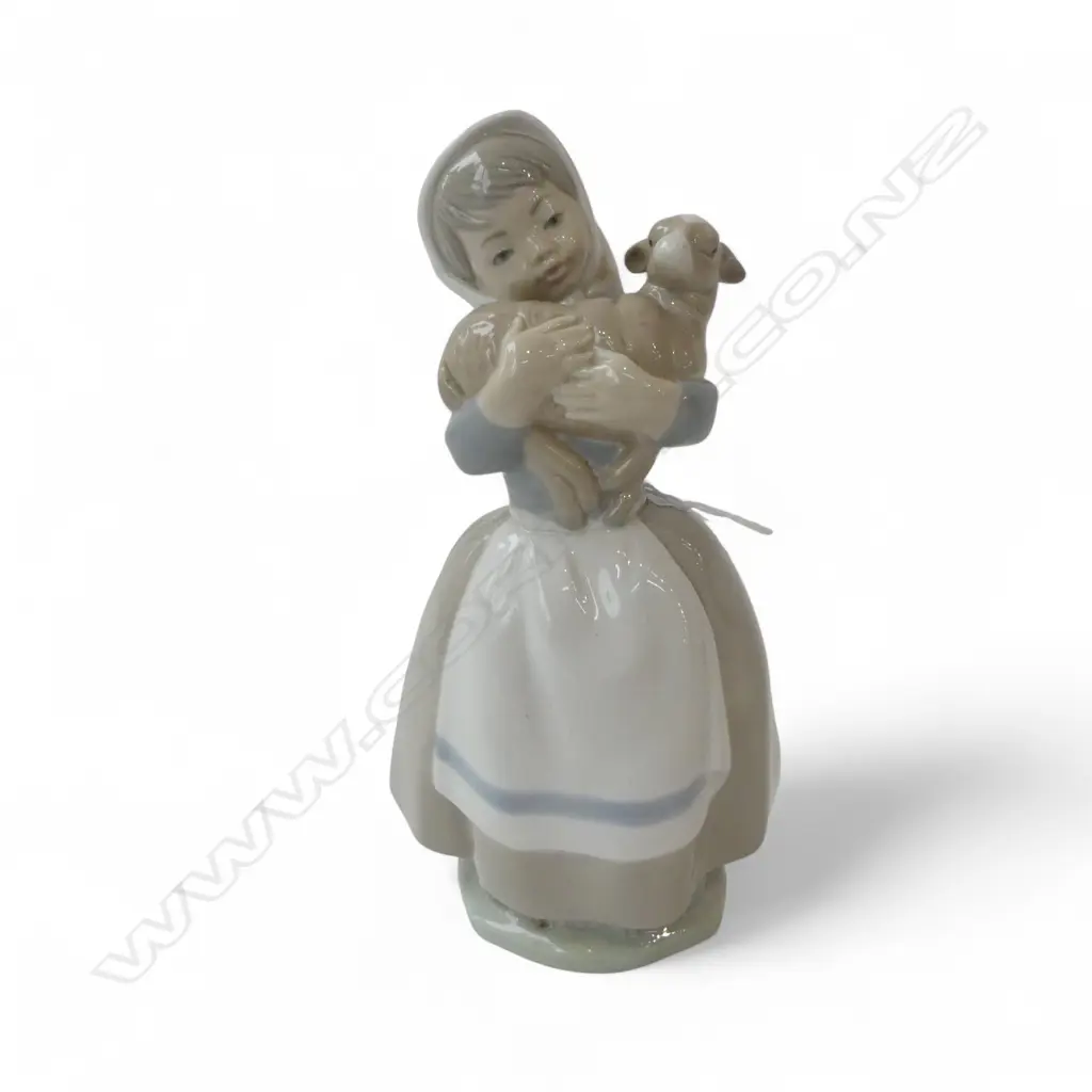 NAO FIGURINE H.220mm Image 1++