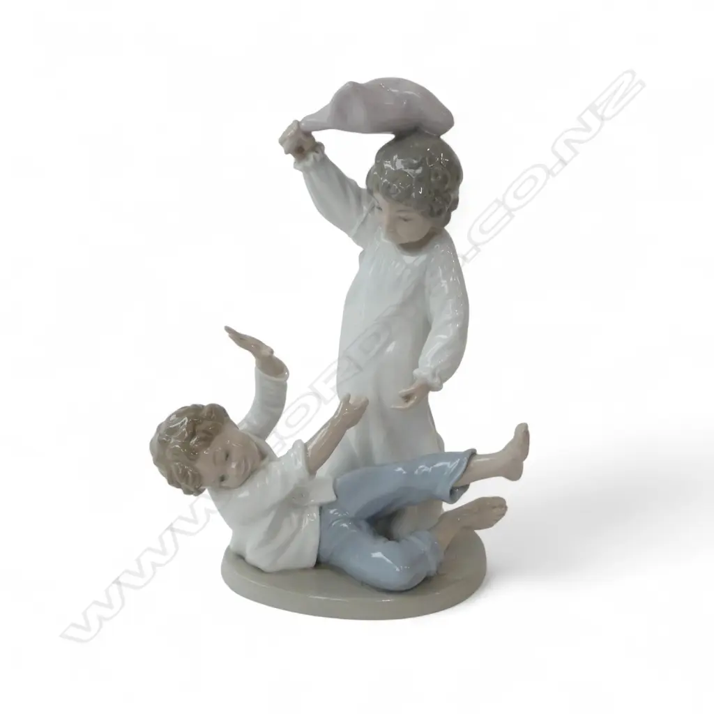 NAO FIGURINE H.230mm Image 1++