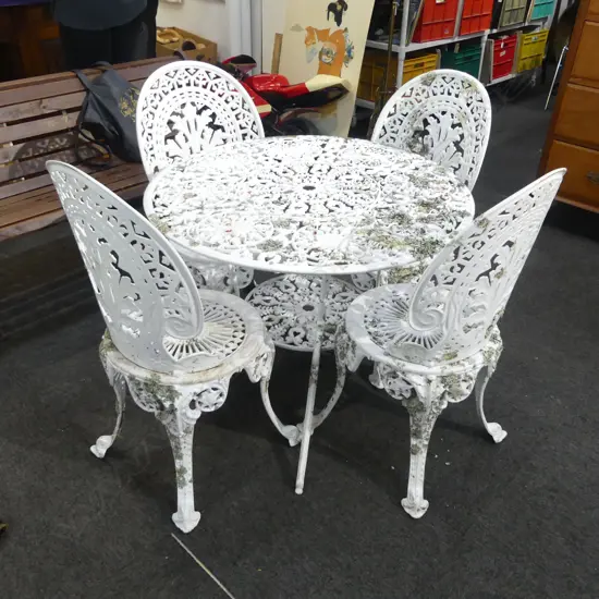 FANCY CAST ALUMINIUM OUTDOOR TABLE & 4 CHAIRS