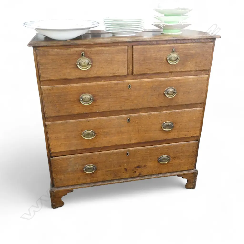 GEORGIAN OAK CHEST OF DRAWERS, FAULTS 1040x525x1080mm Image 1++