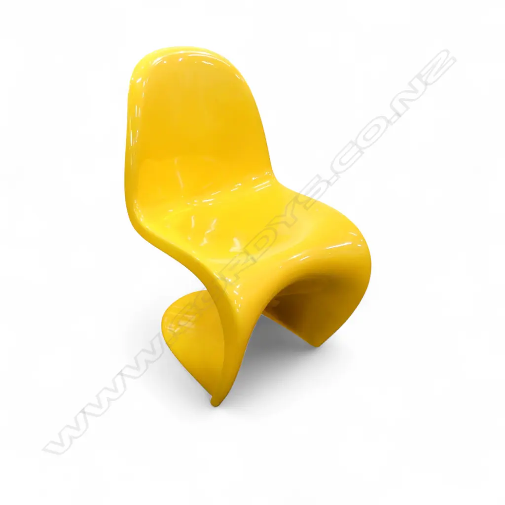 YELLOW FIBREGLASS IN THE STYLE OF PANTON? CHAIR 2 chips along edges Image 1++