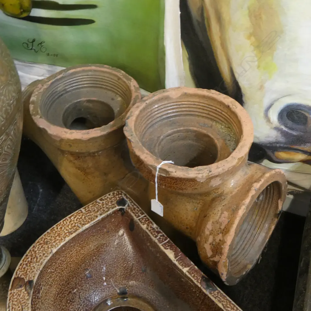 SALT GLAZED EARTHENWARE BUCHAN TRAP W.590mm Image 1++