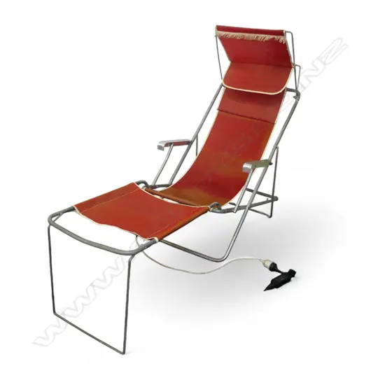 VINTAGE ALUMINIUM FRAME LOUNGER 1950s/60s