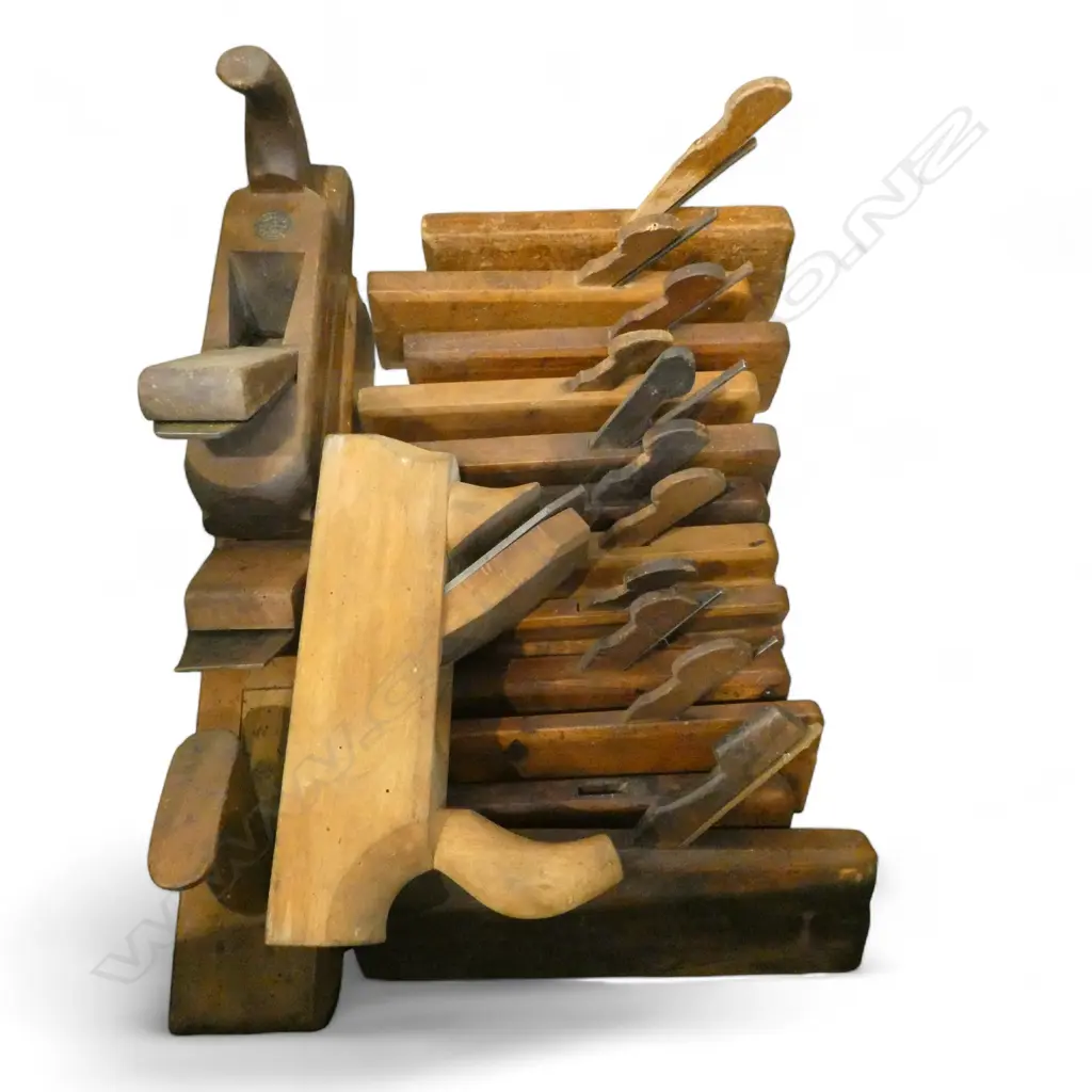 WOODEN CARPENTERS WORKING PLANES Image 1++
