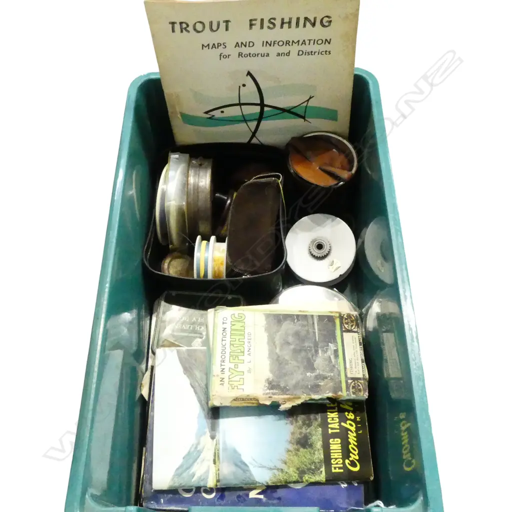 ASST. FRESHWATER FISHING GEAR & BOOKS etc Image 1++