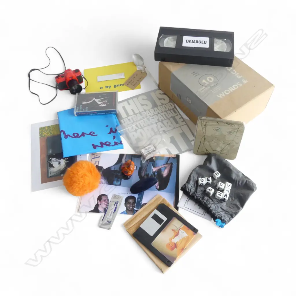 COMPENDIUM OF ARTISTS MULTIPLES 'WORDS & PICTURES - THE FINAL ISSUE #10 55/100 PURCHASED EX IAIN FORSYTH & JANE POLLARD Image 1++