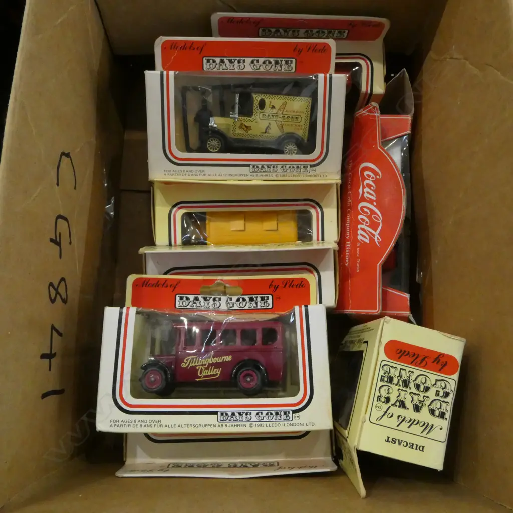 7 BOXED DAYS GONE MODELS + COCA COLA COLLECTABLE TRUCK Image 1++