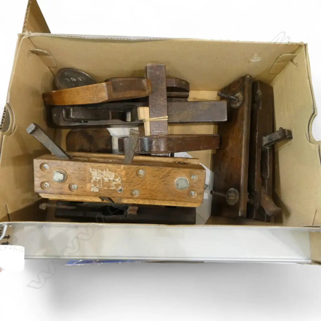 ASST. CARPENTRY TOOLS etc Image 1++
