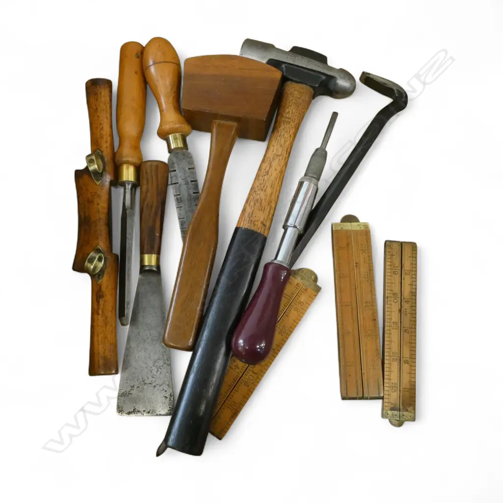 11 ASST. TOOLS; 3 FOLDING RULERS, HAMMER, CROW BAR ETC Image 1++