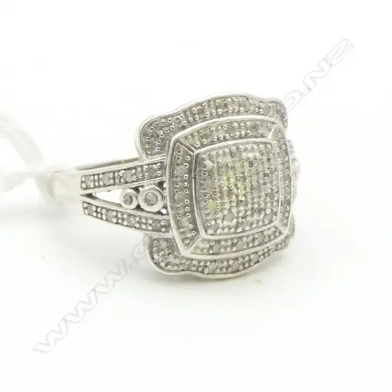 SILVER DIAMOND PAVE SET RING SIZE P