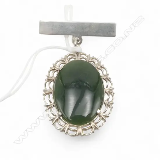VINTAGE SILVER & POUNAMU DROP BROOCH