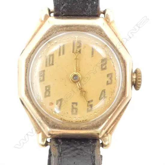 c1920's 9ct GOLD OCTAGONAL LADIES WRISTWATCH 