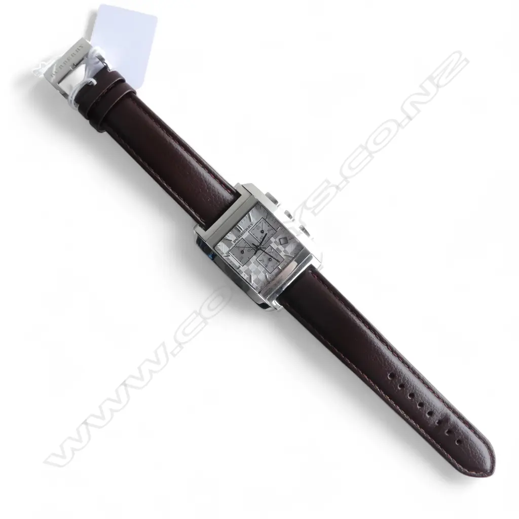 BURBERRY WRIST WATCH, RUNNING Image 1++