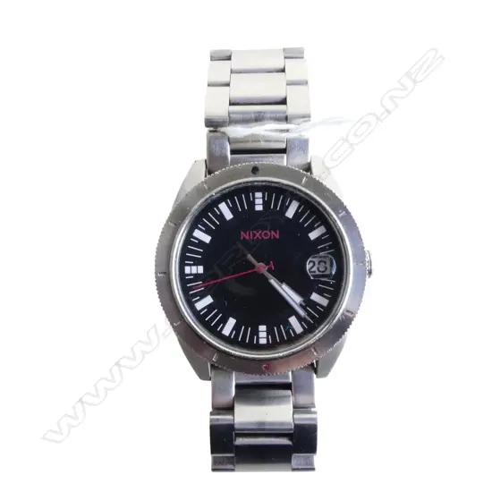 NIXON ROVER JAPANESE GENTS AUTOMATIC WRISTWATCH purchased 2013, original receipt, battery, running