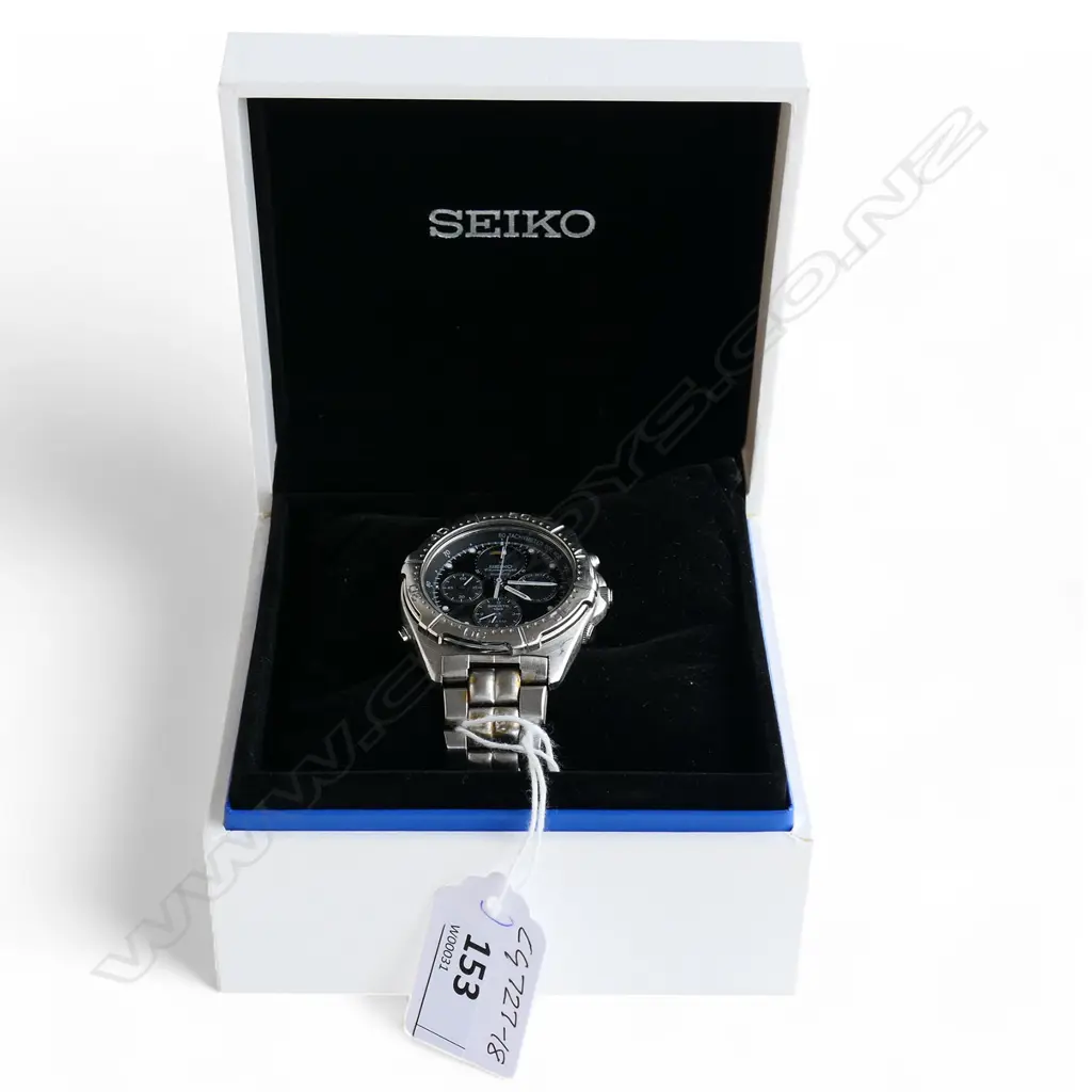 GENTS SEIKO CHRONOGRAPH QUARTZ WRISTWATCH not running no battery Image 1++