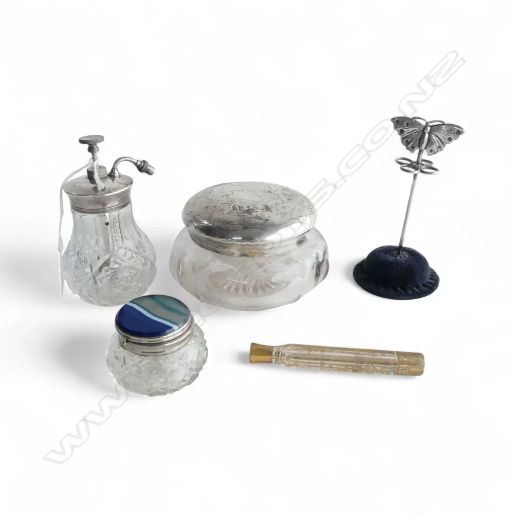 5 ASST. VINTAGE VANITY TABLE ITEMS, 1 w AGATE LID Image 1++