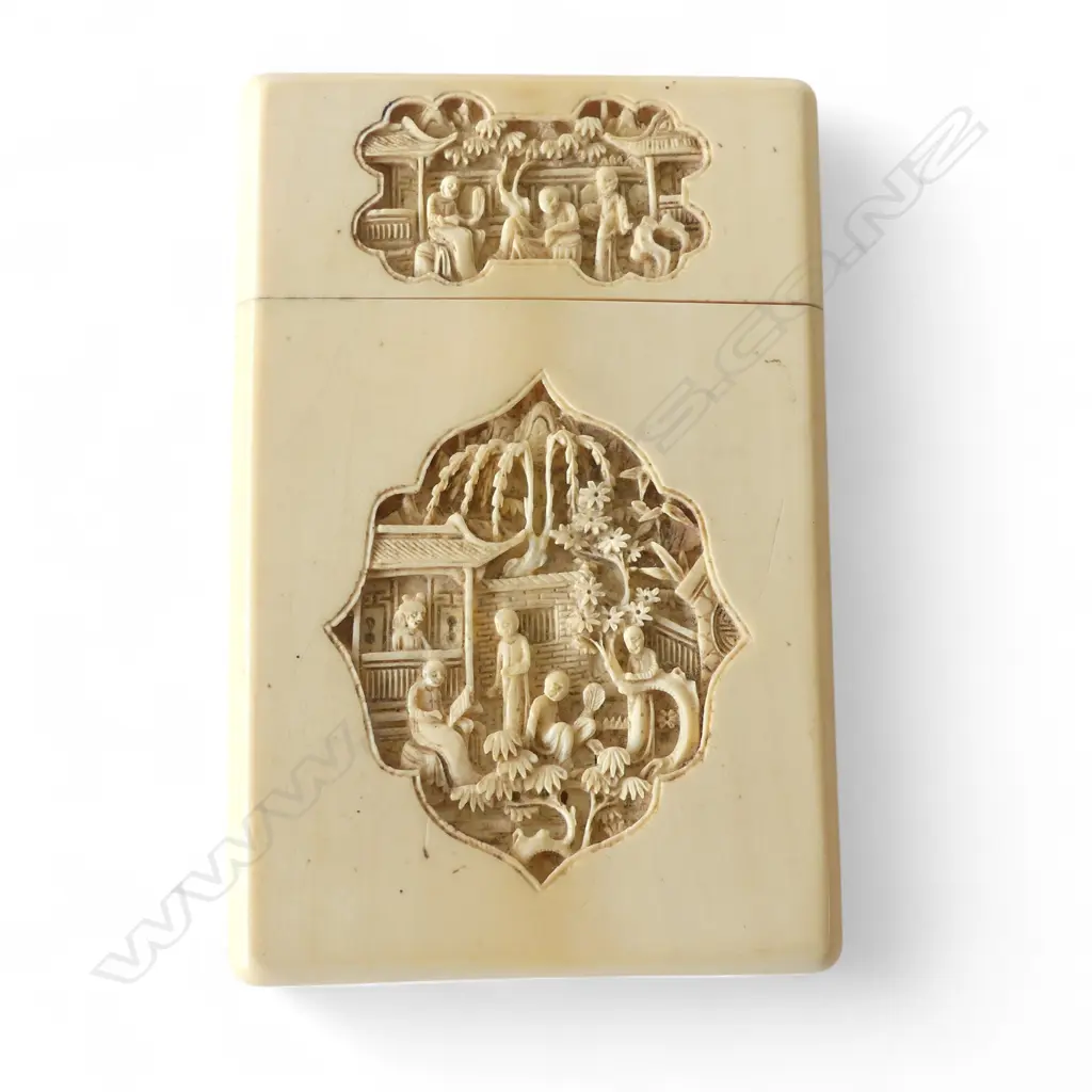 CHINESE CARVED IVORY CARD CASE L115MM Image 1++