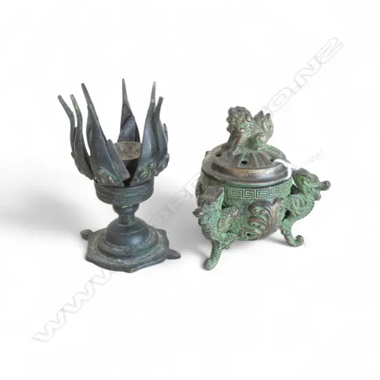 2 ORIENTAL BRONZE INCENSE BURNERS H.105mm