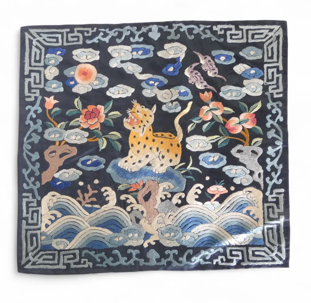 EMBROIDERED CHINESE RANK BADGE tiger perched on blue ground 275x295mm Image 1++