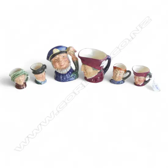 4 R/D MINITURE CHARACTER JUGS H35MM & 2 OTHERS H70MM