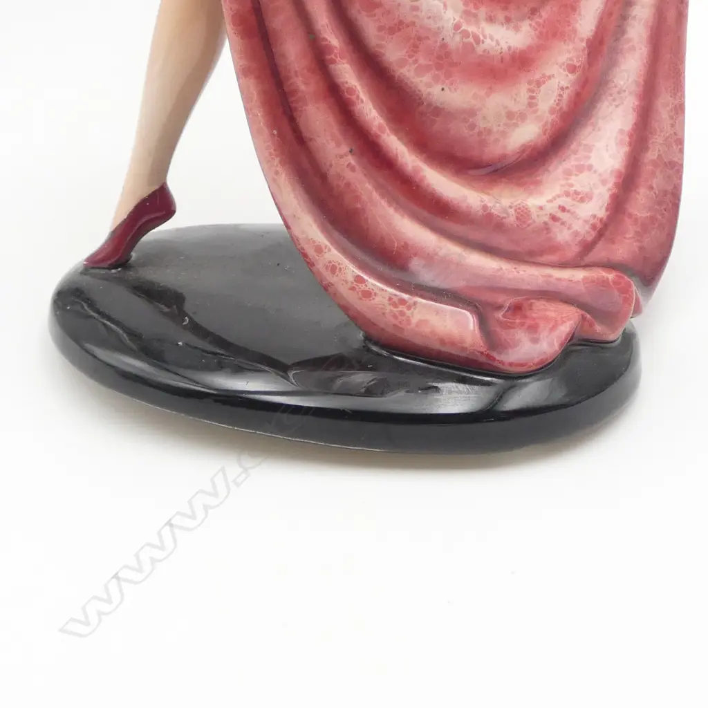 2 KERAMOS ART DECO FIGURES H.255mm small fualts to both Image 1++