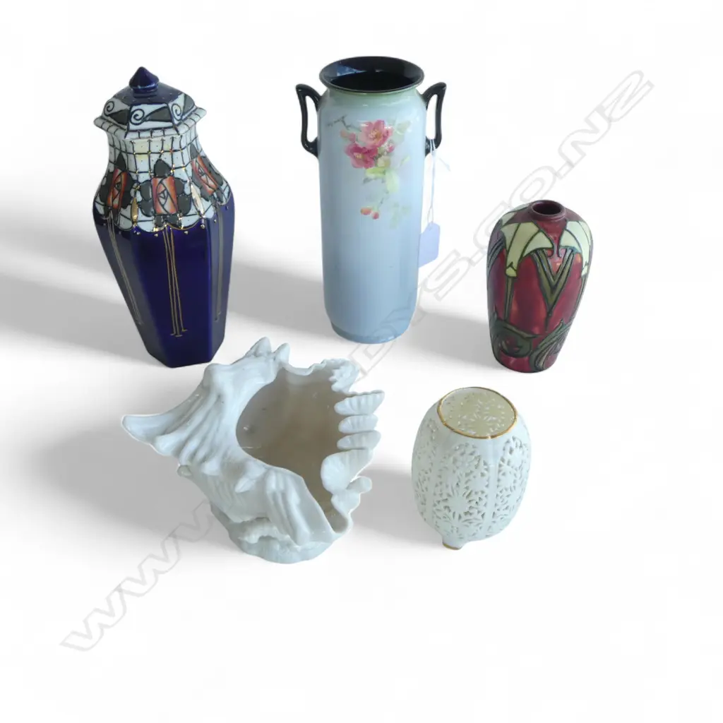 5 VASES; MINTON (AF), BELLEEK SHELL, R. WORCESTER, R. DOULTON, F. RHEAD FOR WOOD & SONS LIDDED VASE H.225mm Image 1++