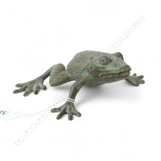 A BRONZE FROG, W.190MM L.125MM