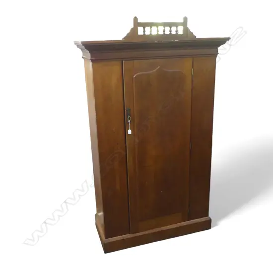 COLONIAL KAURI WARDROBE H1970 L1170MM