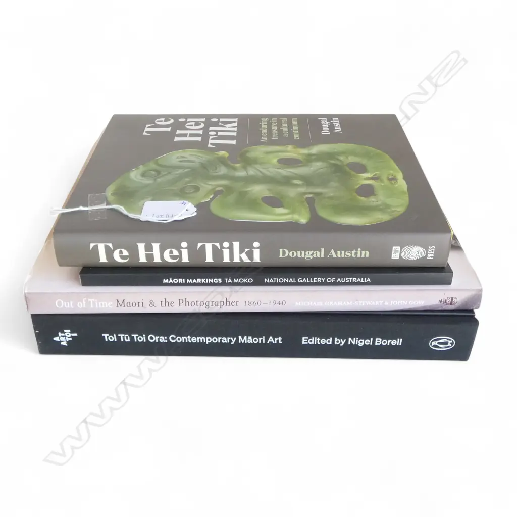 4 ART BOOKS; MAORI INTEREST Image 1++