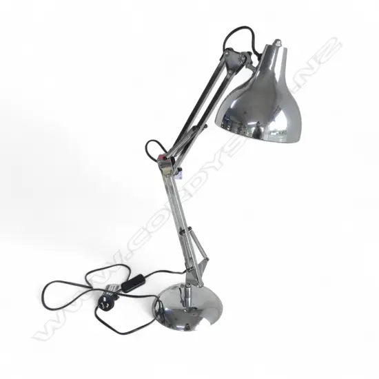 MODERN SILVER METAL ANGLEPOISE STYLE TABLE LAMP H.600mm