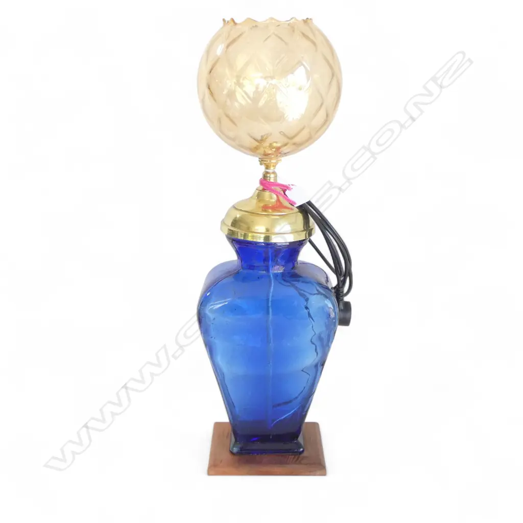 UPCYCLED TABLE LAMP H.670mm Image 1++