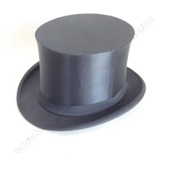 HEISEL HEIDELBERG SILK TOP HAT in box