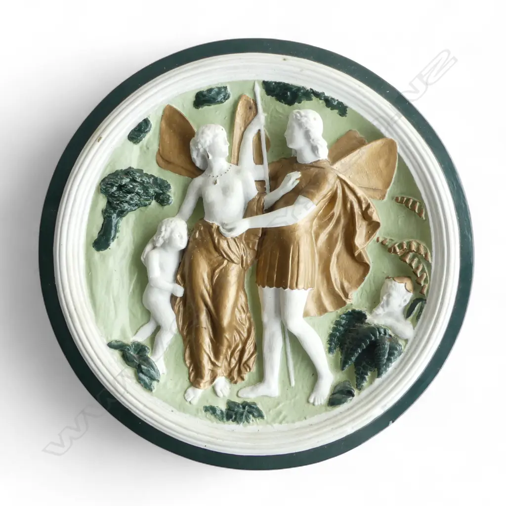 VINTAGE CAST PLASTER FAIRY FAMILY WALL PLAQUE DIA 350MM Image 1++