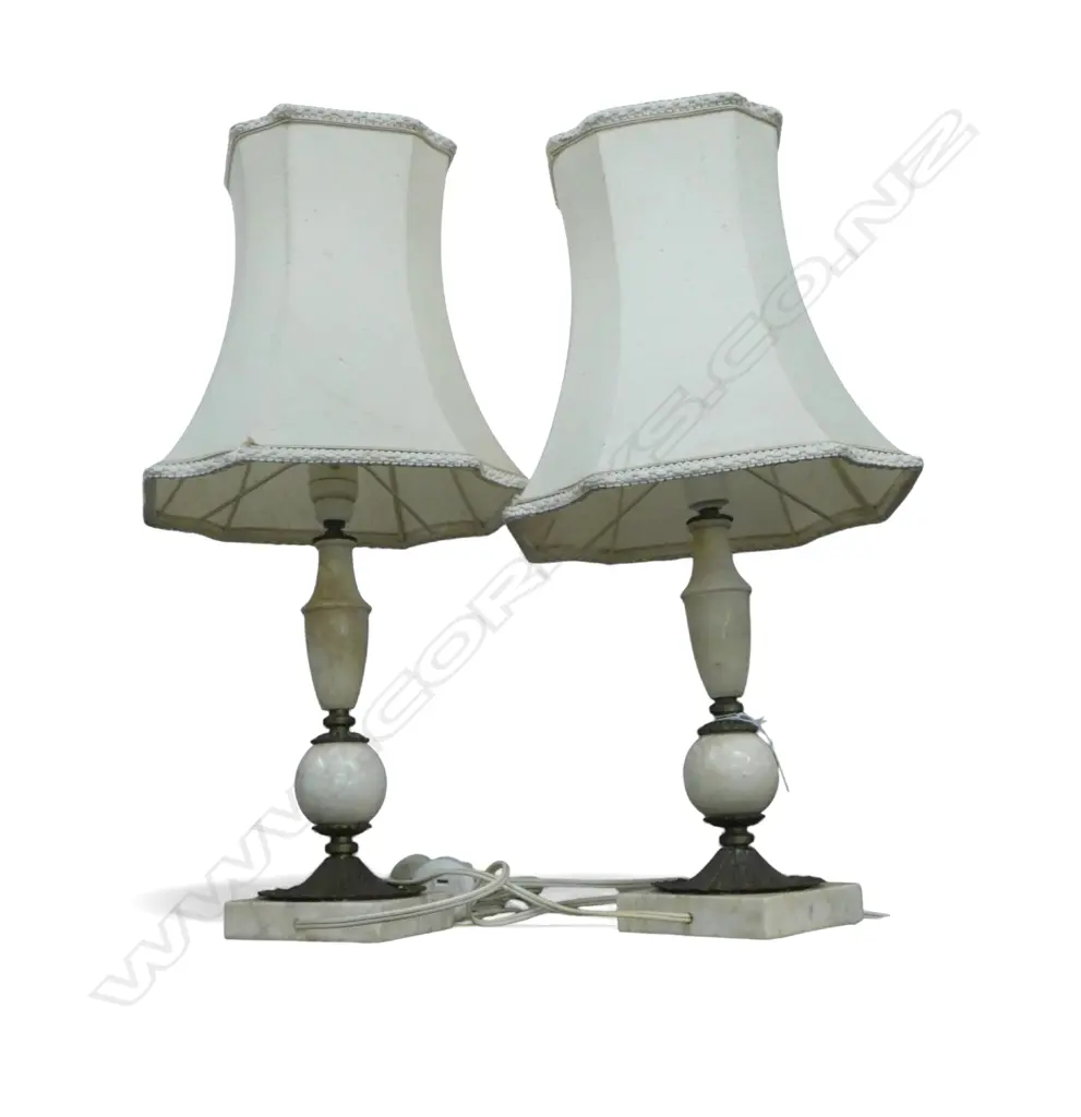 PR OF ALABASTER & GILT METAL TABLE LAMPS H570 CREAM SHADES Image 1++