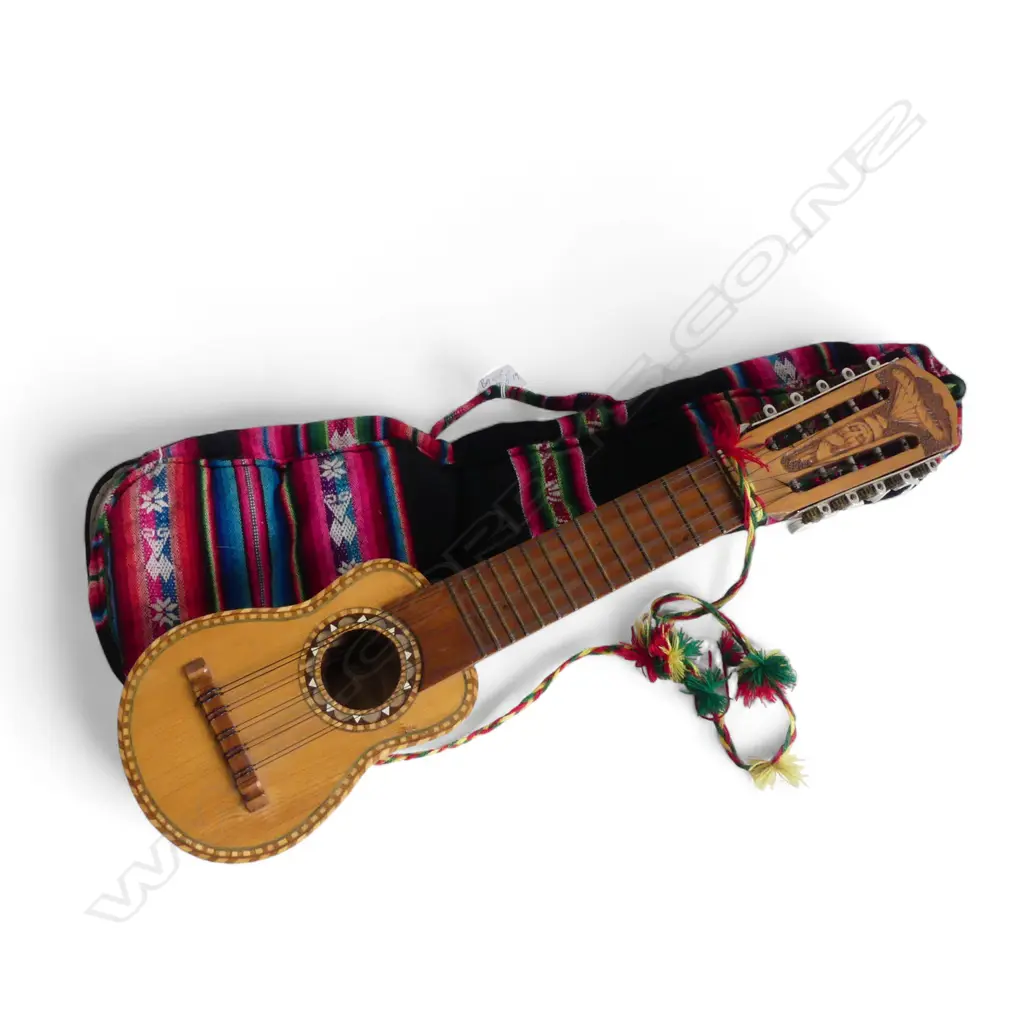 OLD SOUTH AMERICAN UKELELE REPTILE SKIN COVERING  Image 1++