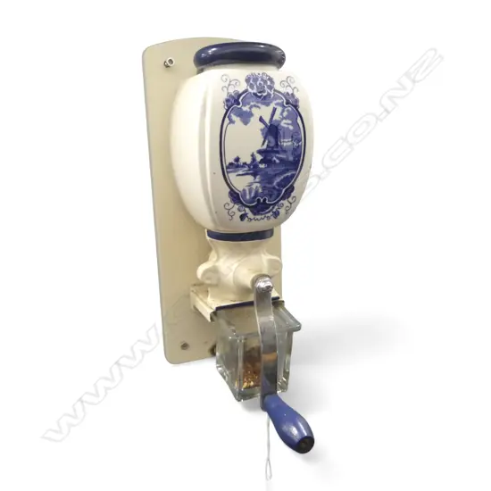 VINTAGE DUTCH BLUE & WHITE WALL MOUNTED COFFEE GRINDER  H290MM
