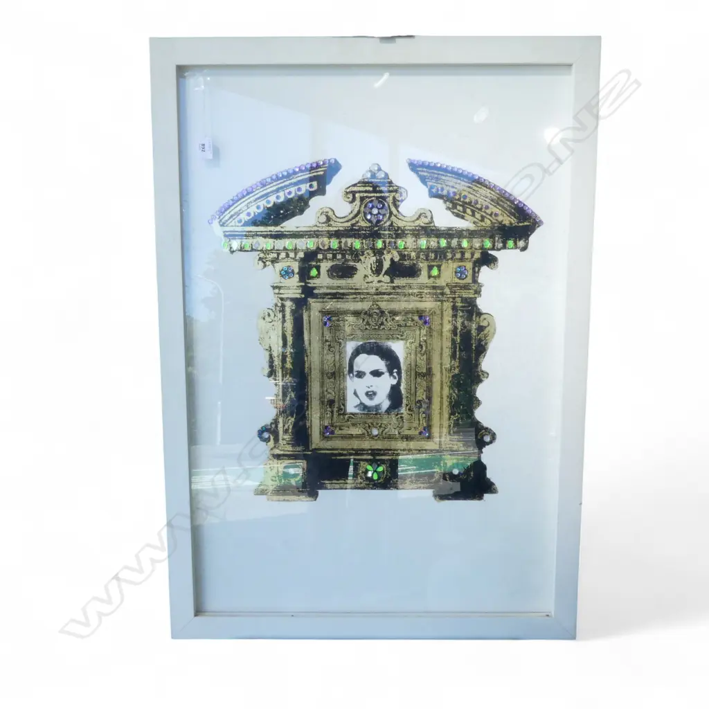 FRAMED MODERN ARTWORK PORTRAIT H950 W600MM Image 1++