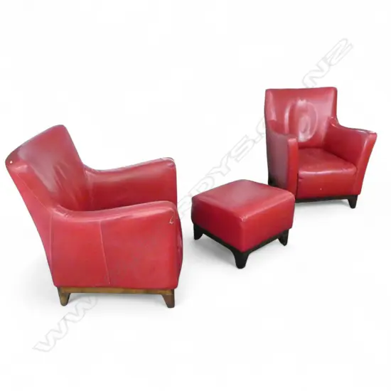2 RED UPHOLSTERED ARMCHAIRS 710x820x850mm with footstool