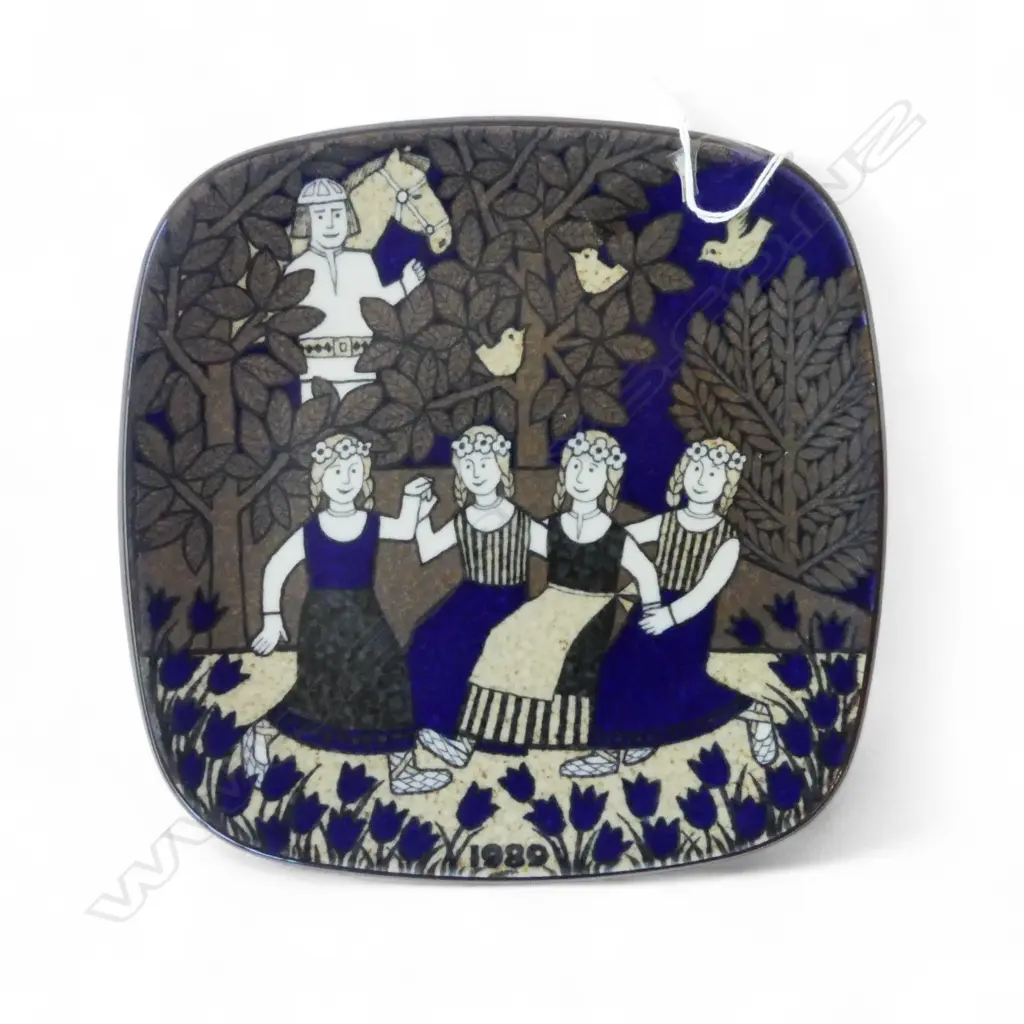 ARABIA FINLAND PLATE 1989 200x200mm Image 1++